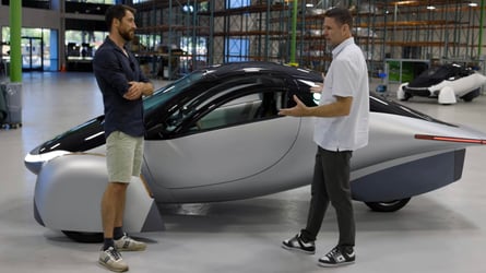 The Aptera Solar EV Looks Ready For Production In New Videos